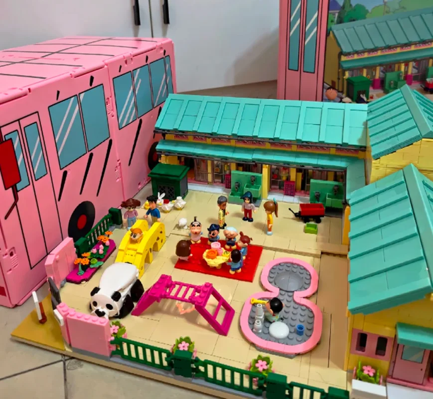 

Keeppley Crayon Shin Chan Building Blocks Blind Box Futaba Kindergarten Anime Peripheral Cute Assemble Bricks Collect Fans Gift