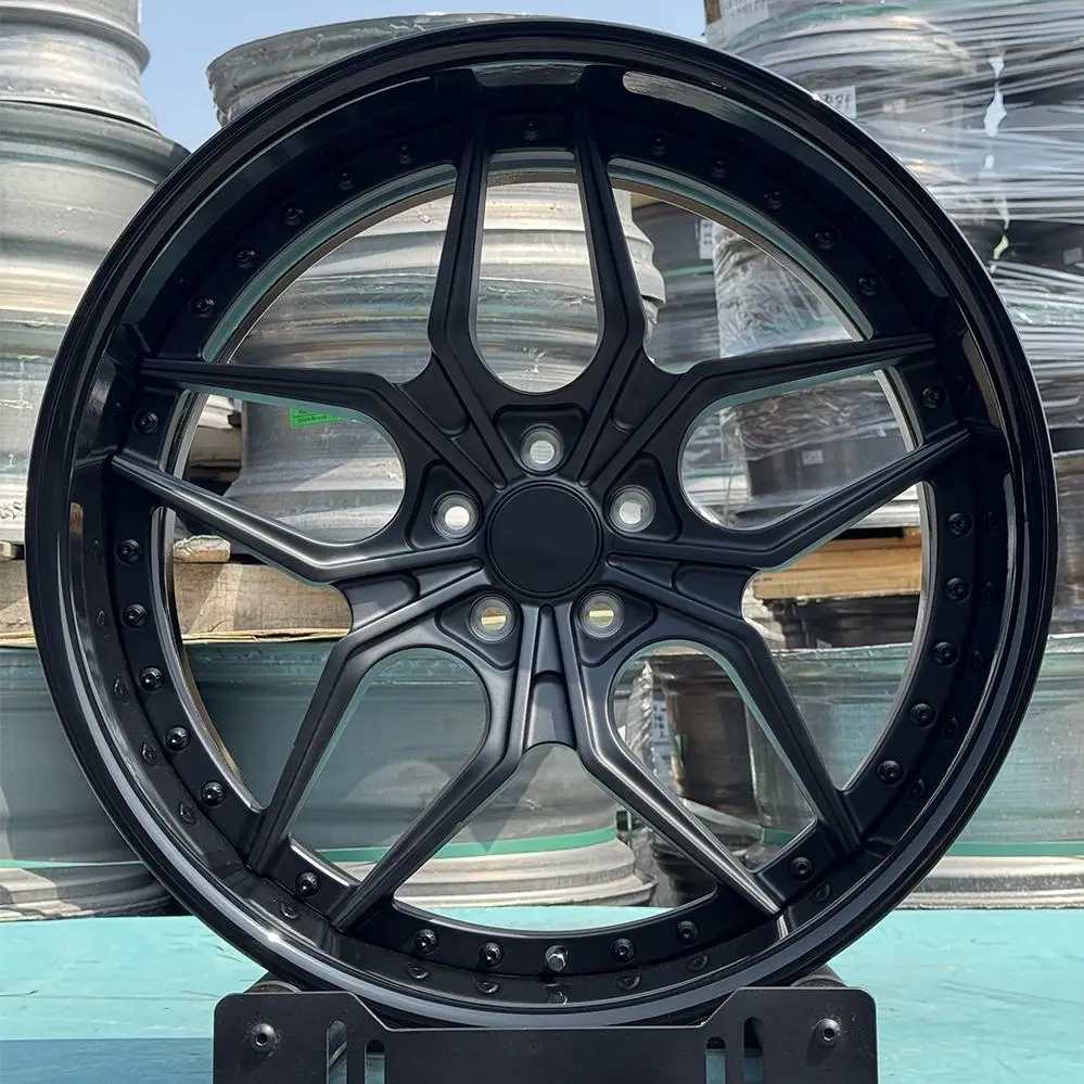 Factory Hotsale   Black  Deep Lip  2piece Forged Size18 19 20 21 22inch Pcd 5x112 5x114.3 for for Panamera Rim