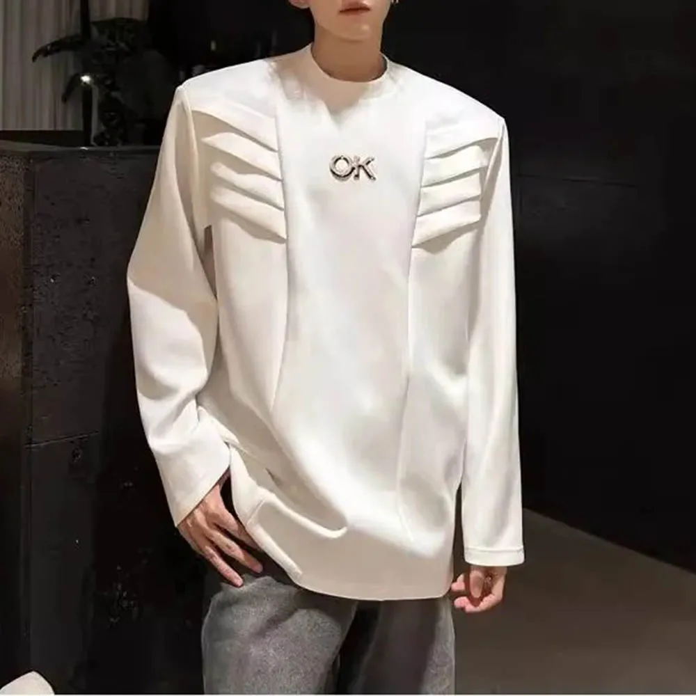 

Осенняя новая мужская однотонная футболка с длинными рукавами в американском стиле ретро, модные тенденции, уличные повседневные свободные нишевые мужские топы 2025