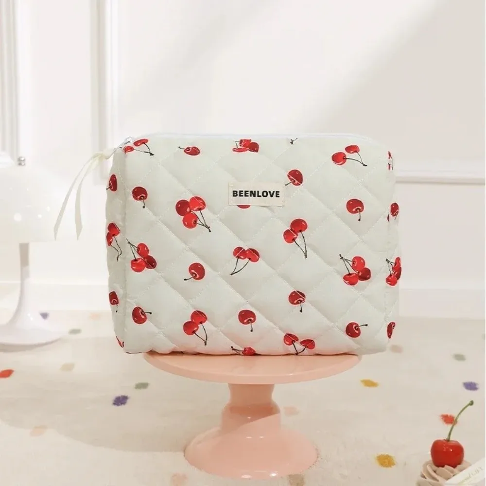 New Large Capacity Toiletry Makeup Bags Quilting Cotton Cloth Cherry Printing Travel Toiletry Bag Zipper Cosmetic Bag