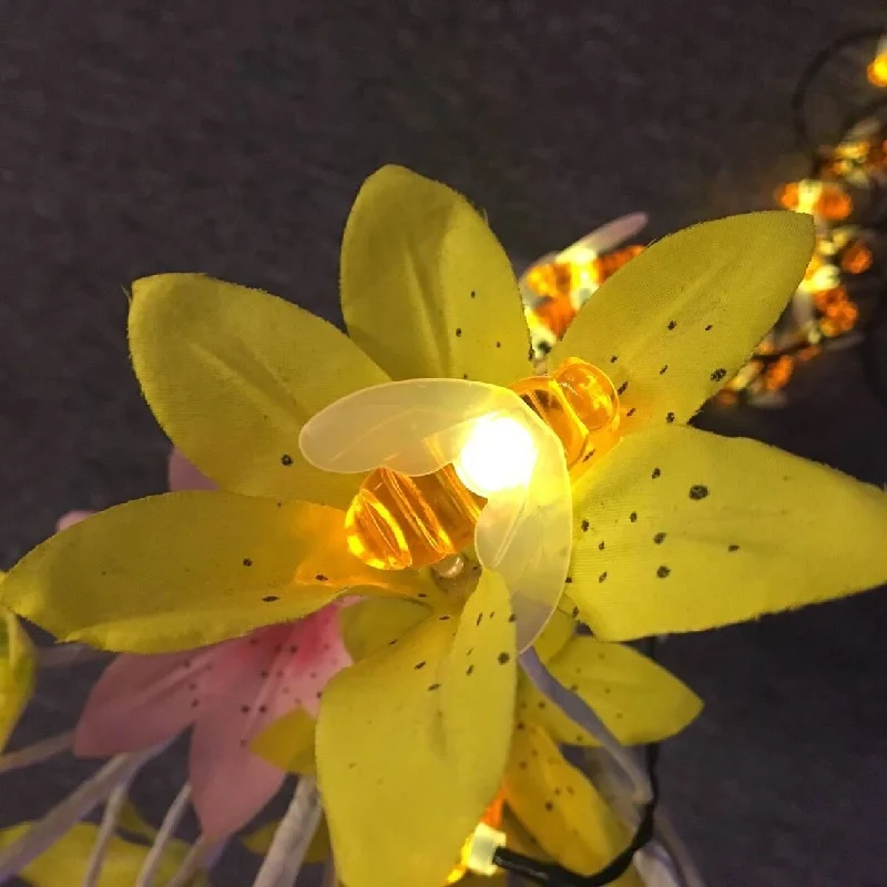 Outdoor Solar Bee String Lights 31ft with 50 LED Honeybee Fairy Lights Waterproof 8 Lighting Modes for Garden Decor