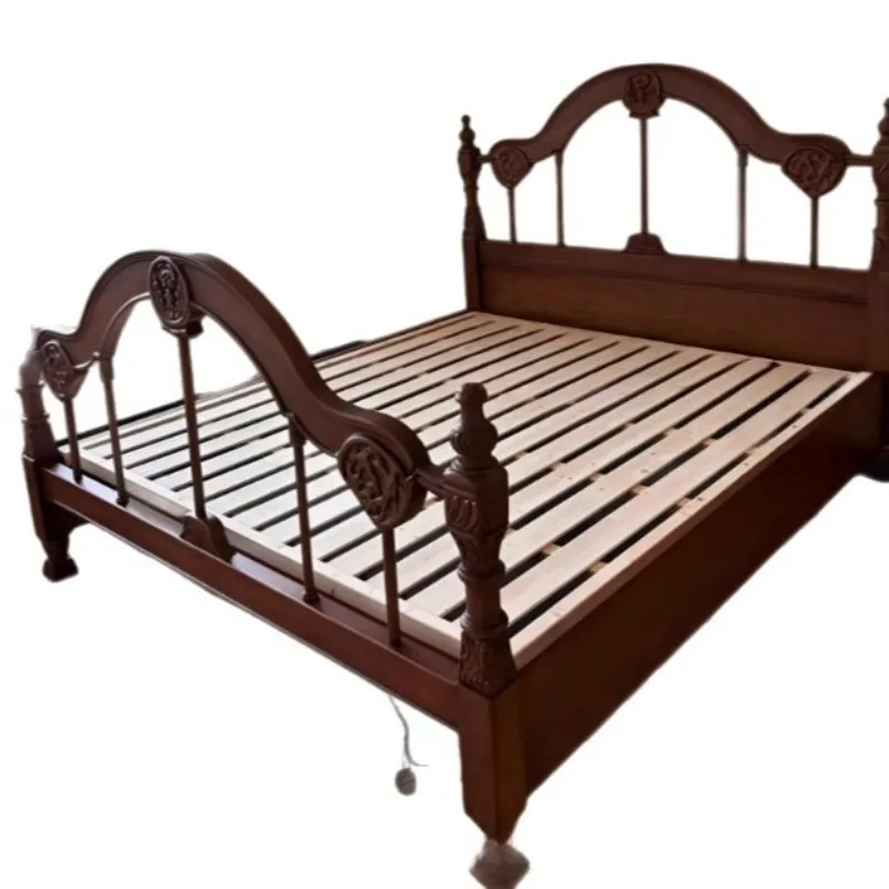 French retro solid wood carving flower pillar princess bed, master bedroom double Windsor wedding bed