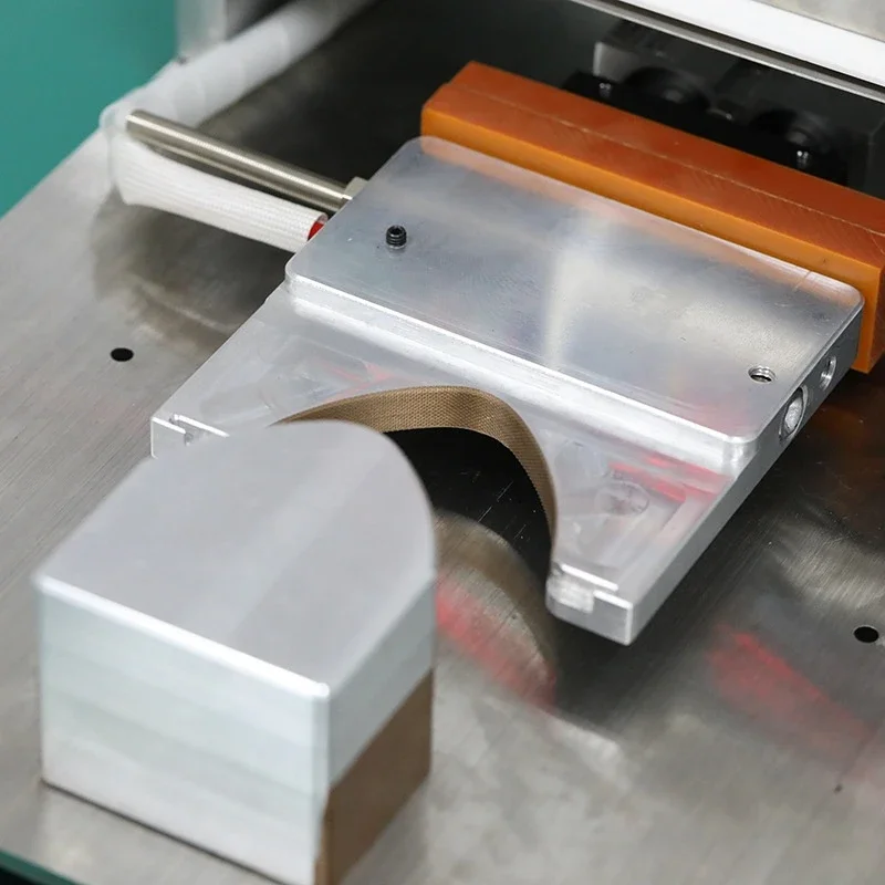 Pneumatic Mask Nose Bridge Bonding Machine Hot Melt Glue Welding Machine Hot Compression Plastic Welding Machine.