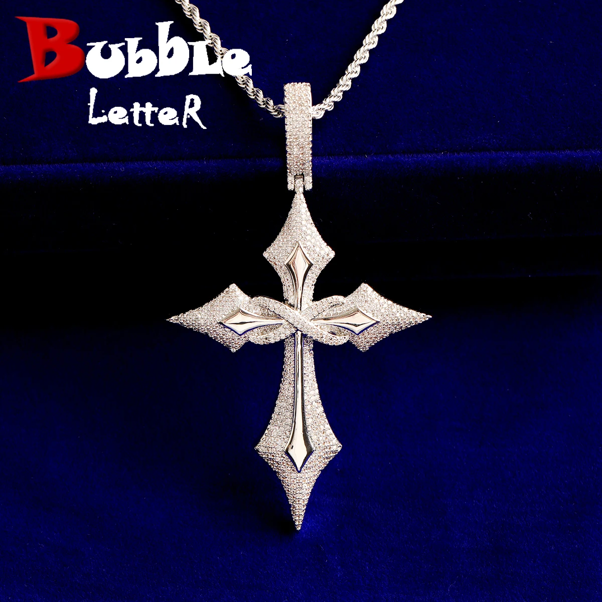 Cross Pendant Necklace Gold - Naszyjnik z zawieszką w kształcie krzyża