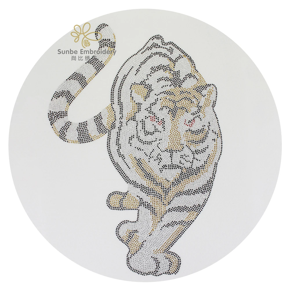 

Ревущий тигр из бисера, горячая фиксация, стразы, аппликация, алмазные кристаллы, значок, железные нашивки для одежды