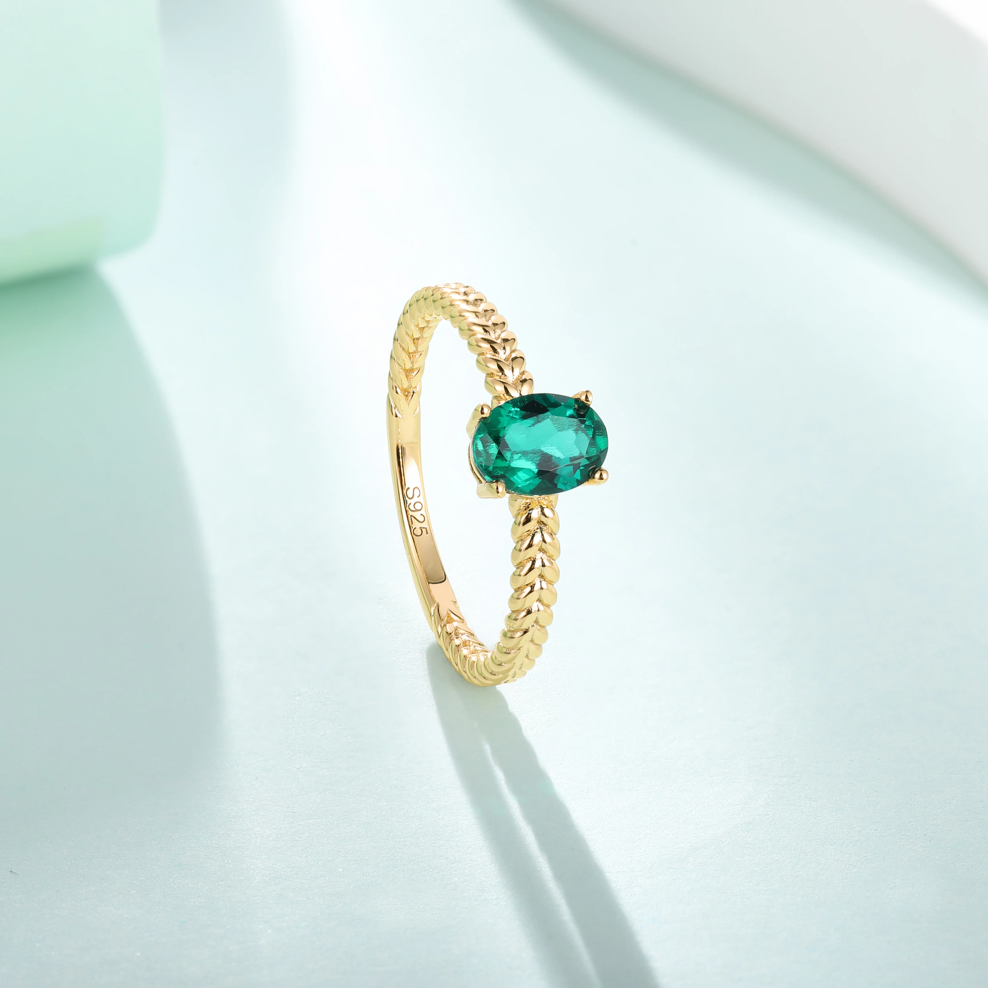 XCY 5*7mm Oval Cut Emerald Ring for Women 18k Gold Plated Solitaire Lab-Grown Gem Stackable Band Anniversary Custom Jewelry