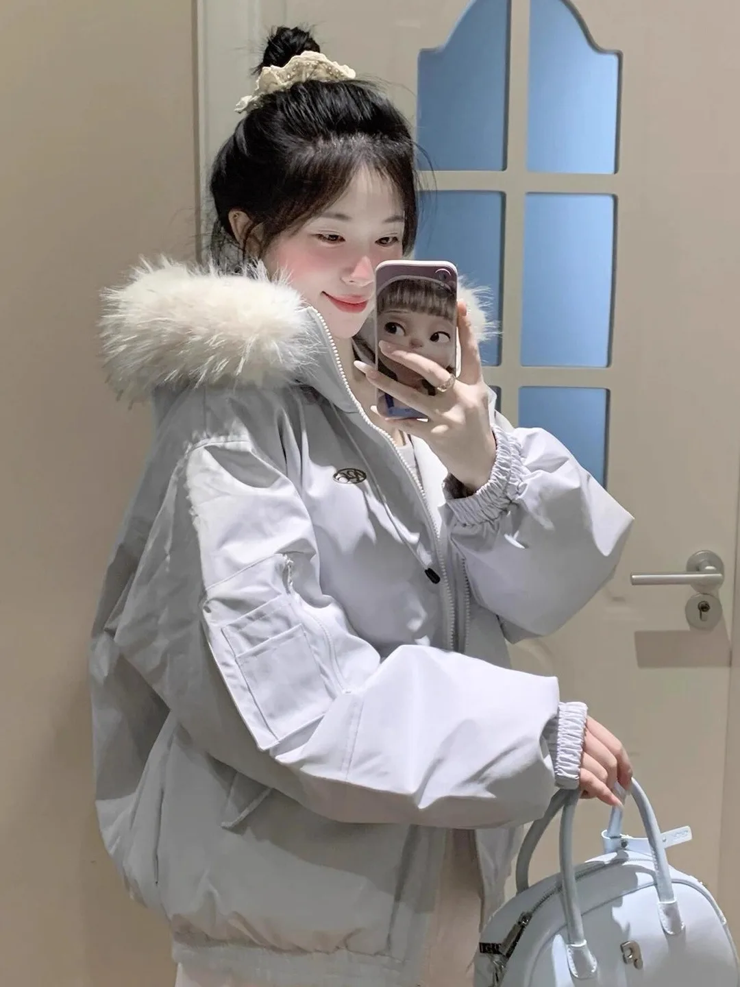 

Женская утепленная пуховая парка с большим меховым воротником, зимняя теплая хлопковая куртка, верхняя одежда, новинка 2025 года, модный тренд