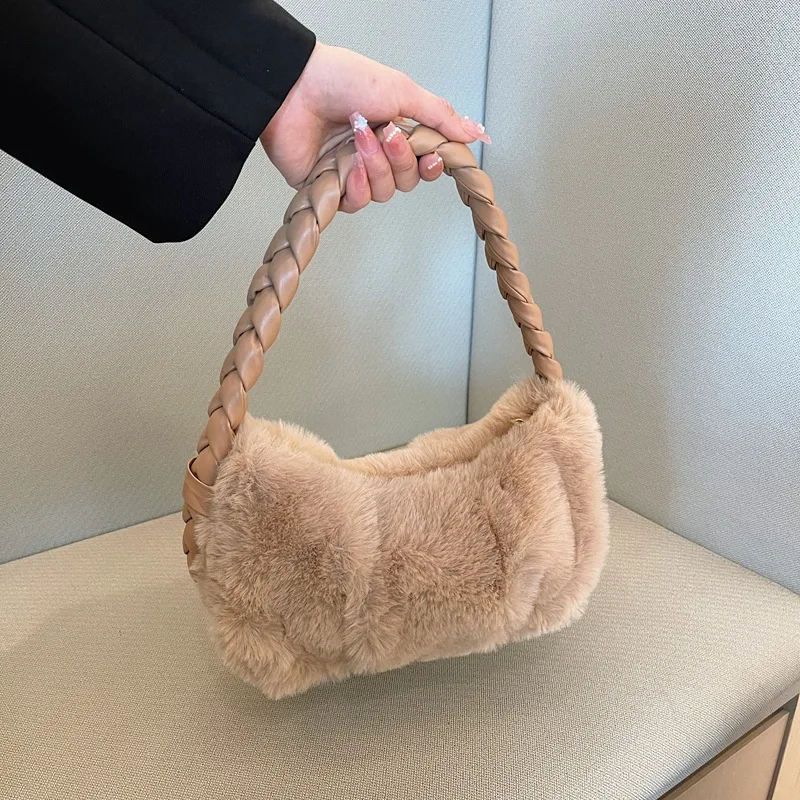 2025 New Woven Faux Fur Bag Premium Crossbody Tote Minimalist Versatile Purse  Fur Design Multi-functional Fashion Bag Handbag