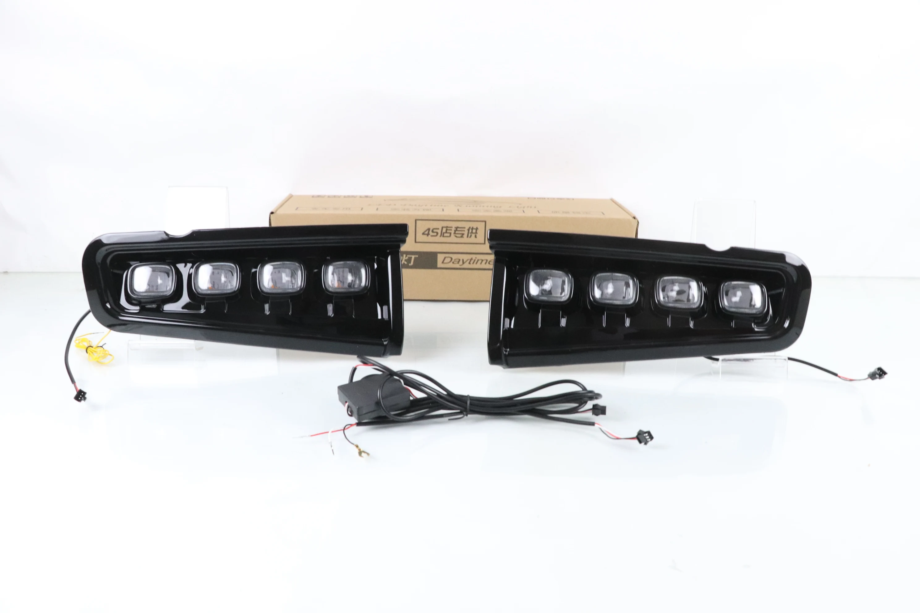 

1 pair LED Daytime Running Light DRL Daylight For Ford Bronco 21-22 with Yellow Turn Signal