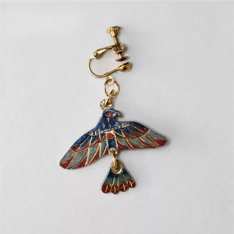 Universe Grocery Store Engraved Horus Brass Rock Color Pendant Pendant Earrings Earring Clips