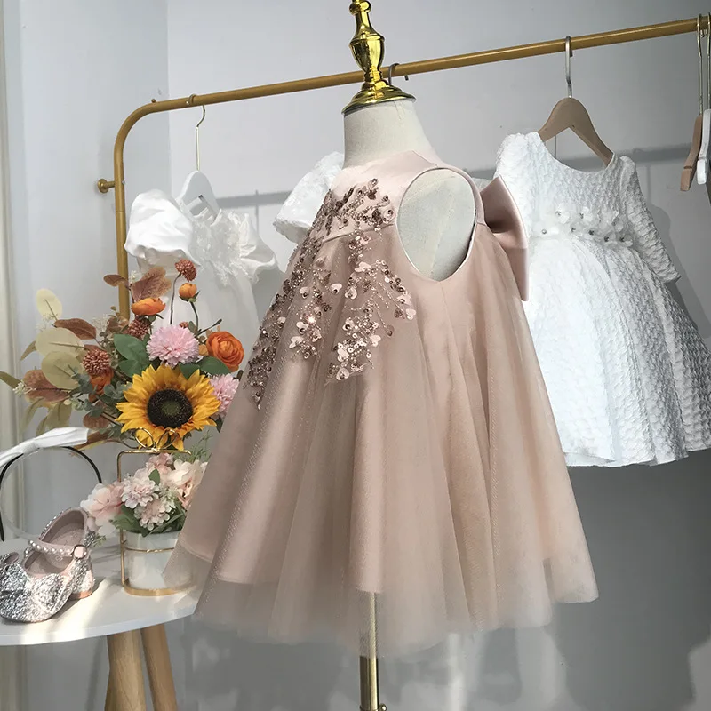 Gorgeous O-Neck Beaded Champagne Grey Casual Little Kids Birthday Party Wedding Gown Sleeveless Baby Girls Princess Dresses