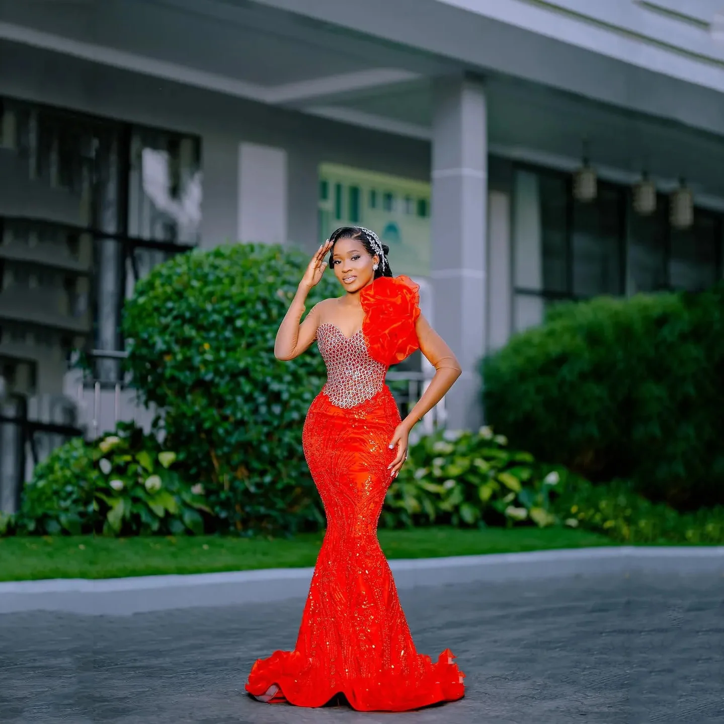 럭셔리 시어 메쉬 비딩 프롬 드레스 머메이드 크리스탈 파티 드레스 스팽글 아플리케 이브닝 드레스 롱 슬리브 오간자 러플