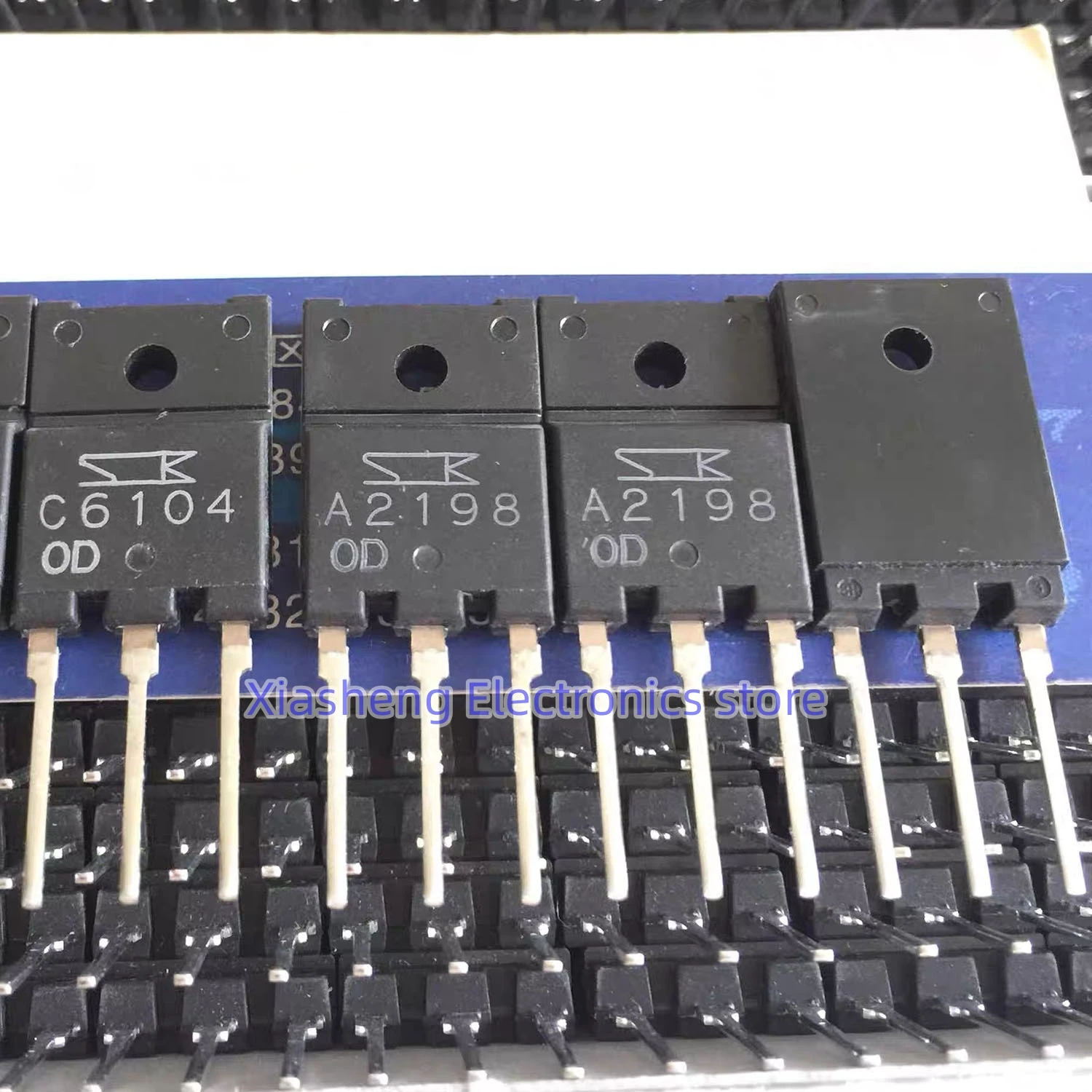 New Original 1Pair 2SA2198 A2198 + 2SC6104 C6104 TO-3PF Transistor In Stock Good Quality