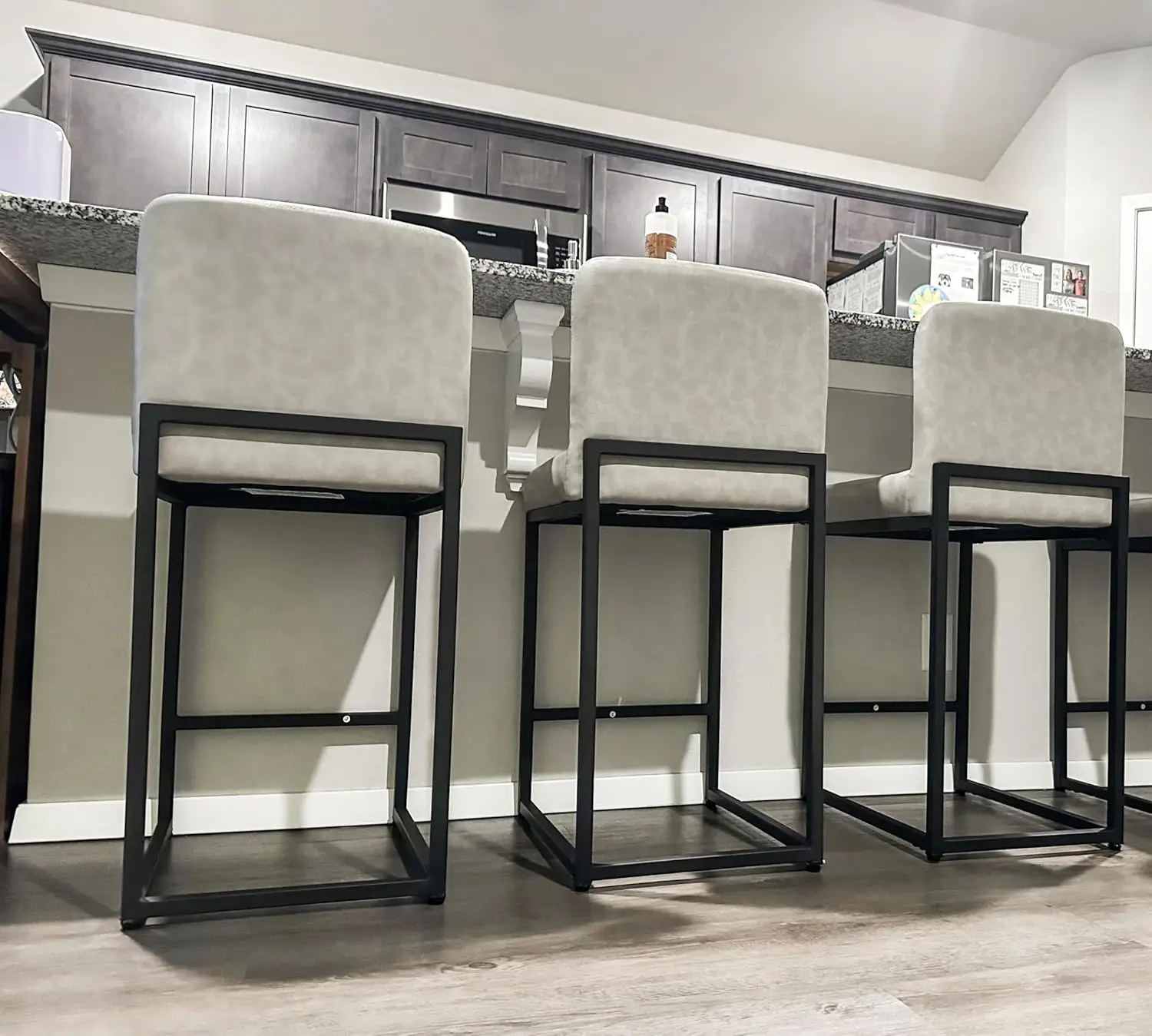 

Набор из 3 барных стульев 24 дюйма, стулья для кухонной стойки со спинками, барные стулья из искусственной кожи, кухонные стулья, с возможностью индивидуального заказа