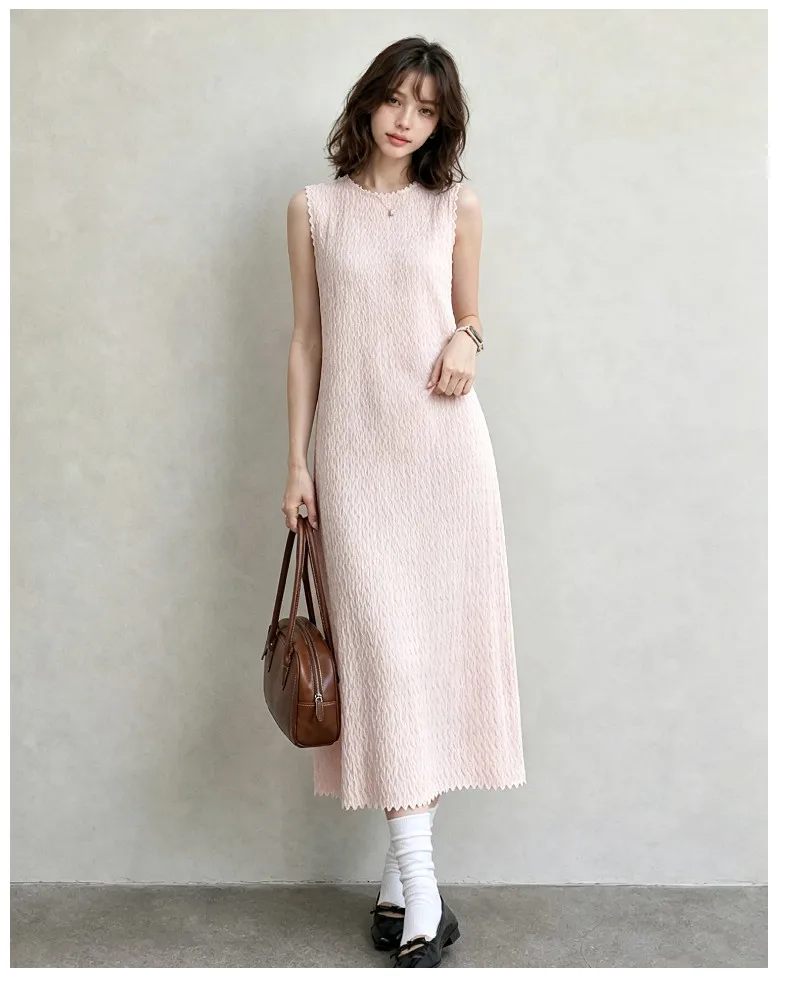 Miyake Plissee-Kleid, Damen, ärmelloses Midikleid, strukturiert, lockere Passform, elegant, lässig, Sommermode, Vintage-Stil, schicker Look – Detail 8