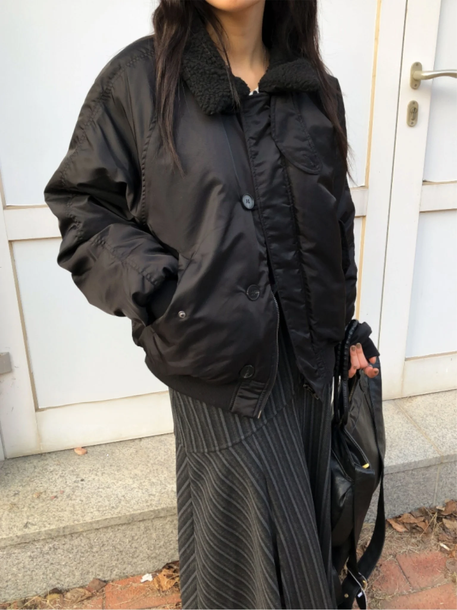 Unique SEI Korean Style Fluffy Collar Patchwork Winter Warm Casual Stylish Retro Flight Jacket Coat for Women Commute Style