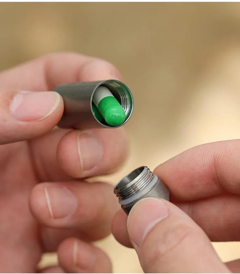 Tiartisan Titan Mini EDC-Werkzeuge Tragbare Versiegelte Medizinflasche für Zuhause und Outdoor Wasserdichte Titan-Pillendose – Detail 11