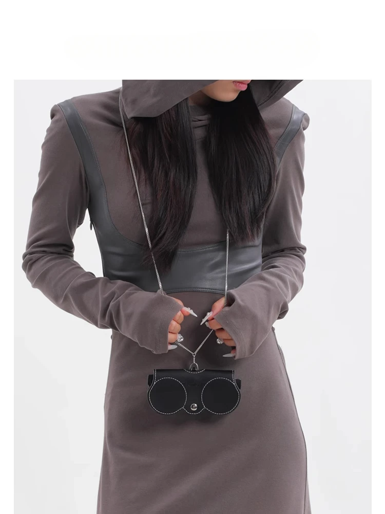 

2025 New Premium Super Fire One Shoulder Crossbody Chain Portable Neck Glasses Bag Women