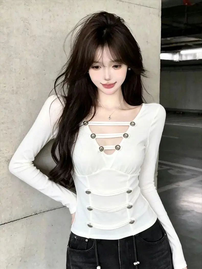 Kimutomo Fashion Autumn Winter Sexy V‑neck Women Long‑sleeve Base T‑Shirt Unique Niche Design Slim‑fit Chic Layering Tops