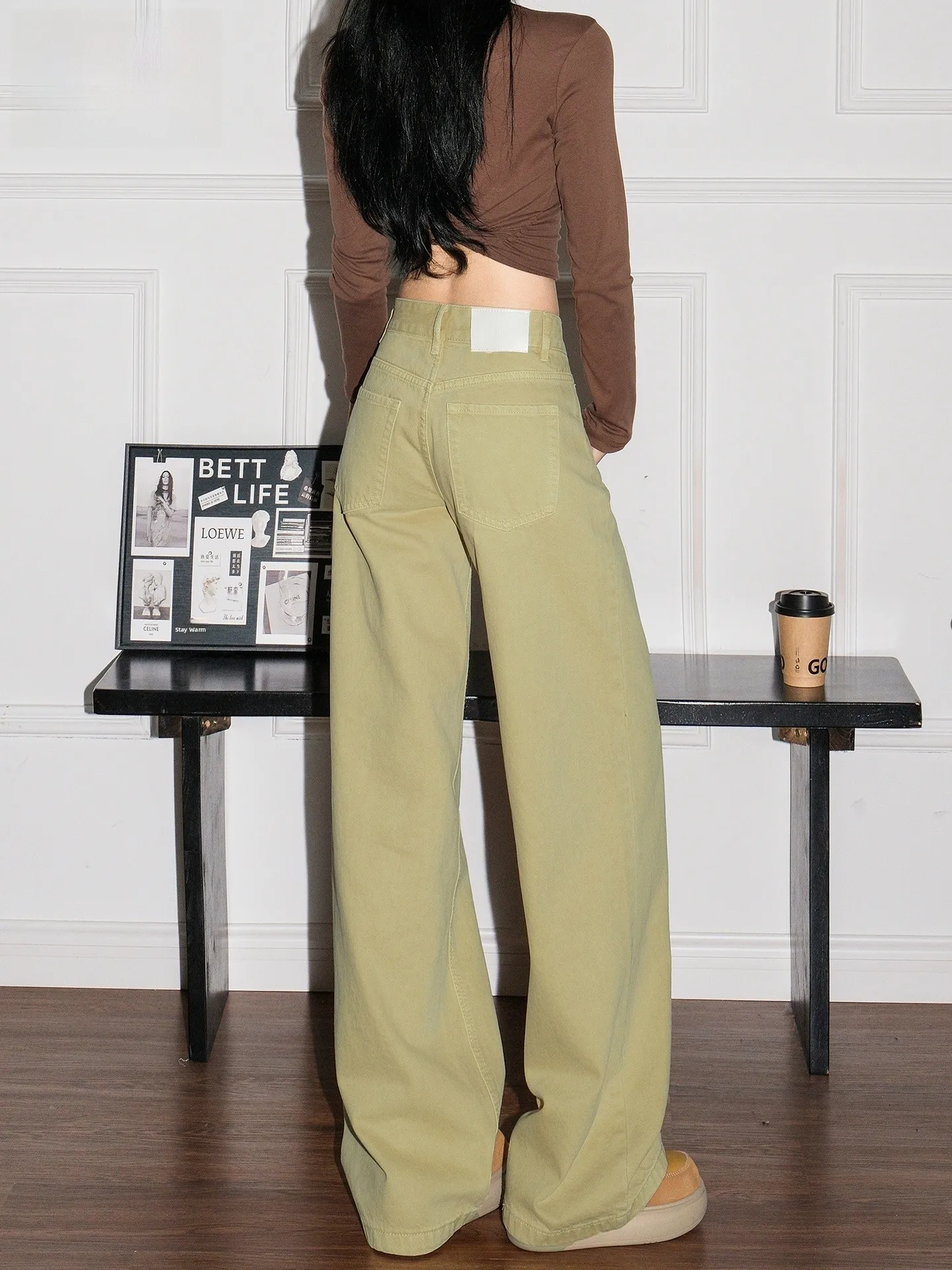 

Женские джинсы цвета хаки со средней/заниженной талией, окрашенные, новинка 2026 года, прямые широкие брюки, дизайнерская модель, летние повседневные, из хлопкового денима