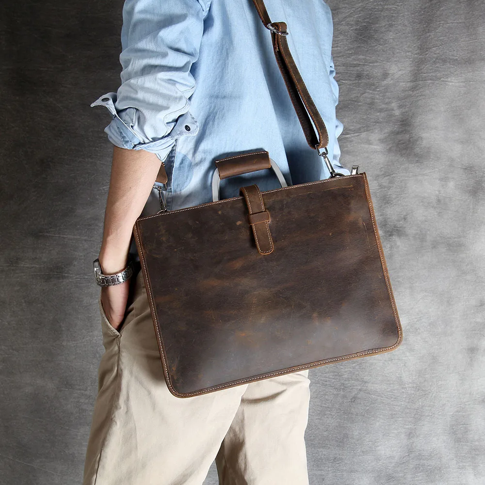 S.WORKER Schlichte Herrenhandtasche aus Vollnarbenleder | Klassische Herren-Aktentasche – Detail 5
