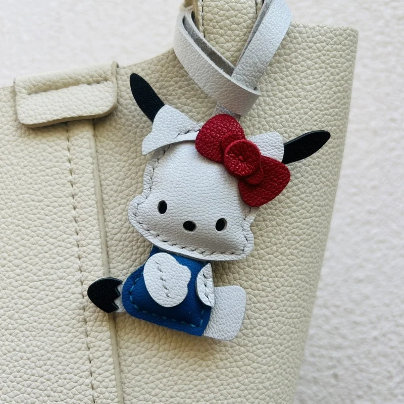 

Unique Sheepskin Parchadog Leather Kuromi Bag Pendant Double-Sided Sewn Kuromi Black Leather Kitty Gift Birthday Gift Lovely Cut