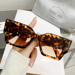 New Vintage Square Sunglasses Woman Fashion Retro Sun Glasses Female Eyewear Brand Designer Glasses UV400 Gafas De Sol