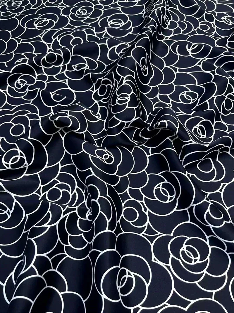 InjFabric imprimé fleur de camélia classique, marque de mode, tissu sergé de mûrier, qualité SnapDIY, matériel de vêtements, 21mm