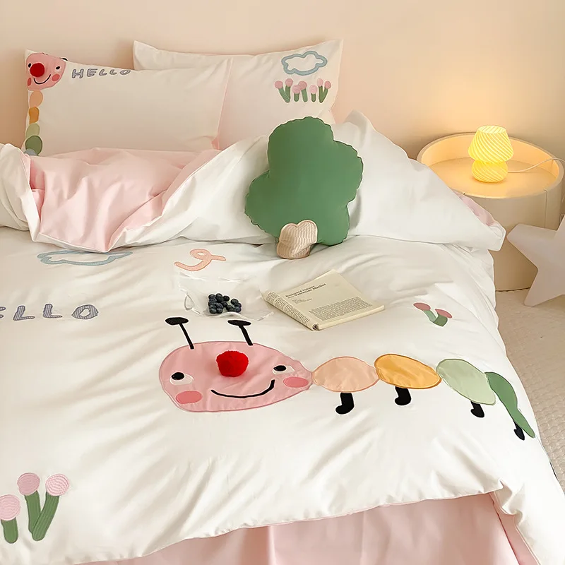 100S High Count Cotton Matte Four Piece Cute Embroidered Quilt Cover with 1.8m Thick Bedding