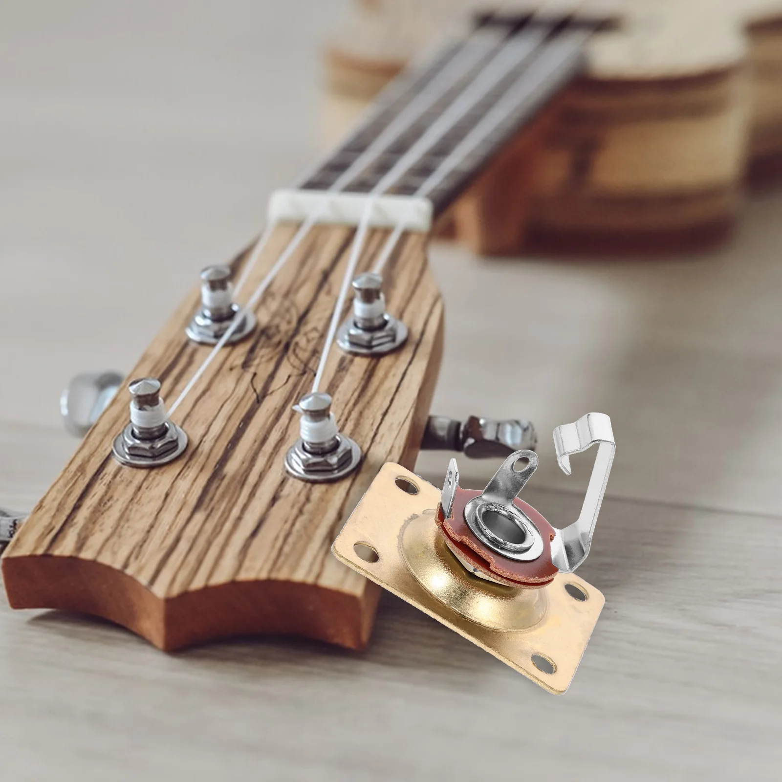 

1Set Professional Electric Guitar Jack Plate Durable Replacement Compact Structure for Guitar Accessories Pickup Socket Plates