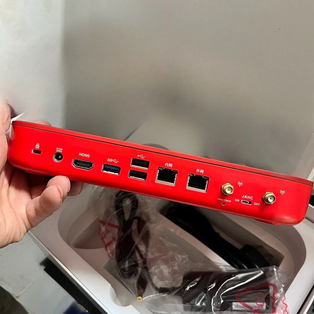 PC Small Desktop Host I3 4G 32G 60G Micro Computer Mini Host Commercial Office Small Portable, Second-hand Host