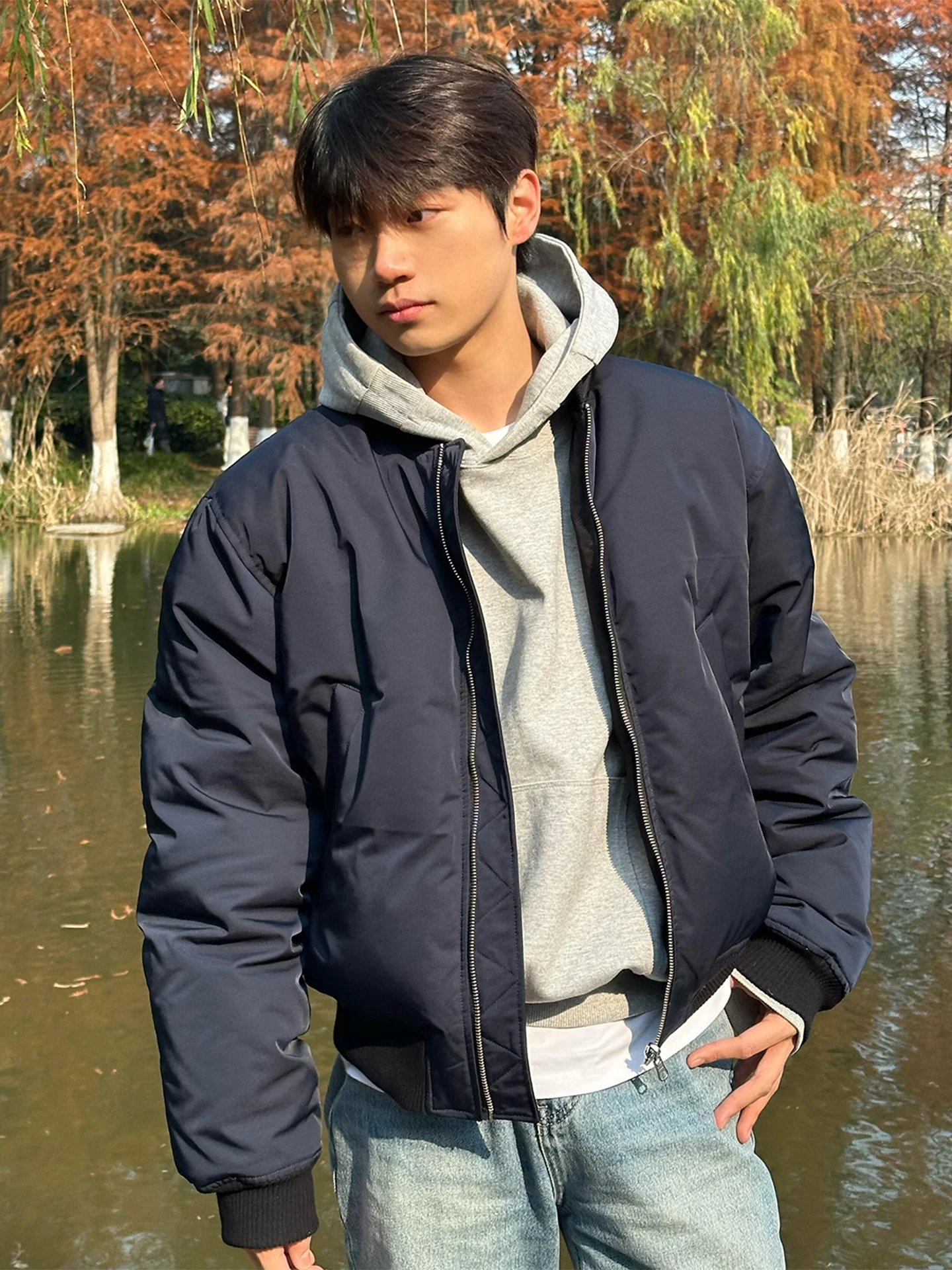 

Утепленная хлопковая куртка-бомбер для мужчин, зимнее пальто синего цвета, повседневная верхняя одежда в стиле пилот, с длинными рукавами, на молнии