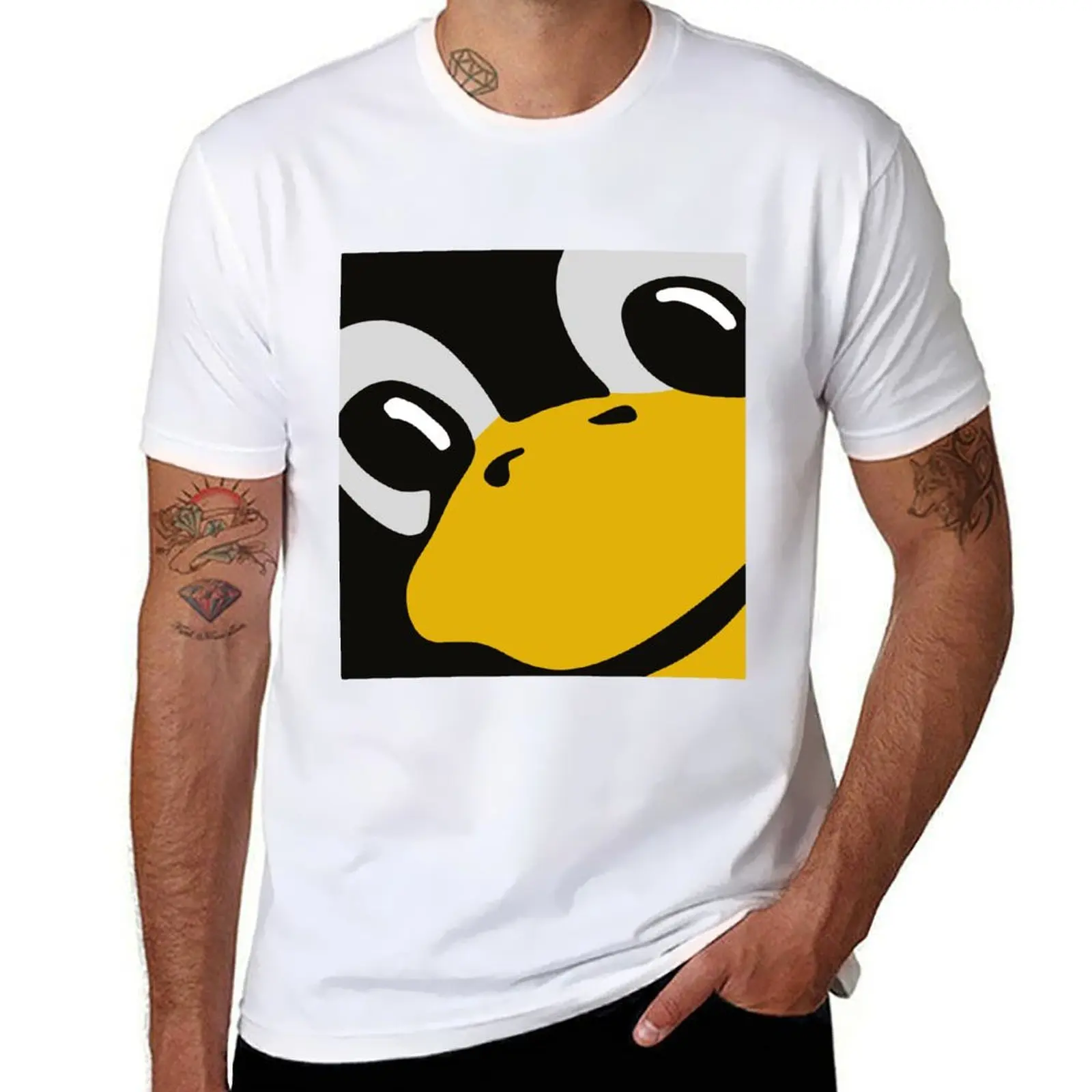 

linux tux penguin eyes T-Shirt man tshirt man t shirt cotton high quality T-Shirt