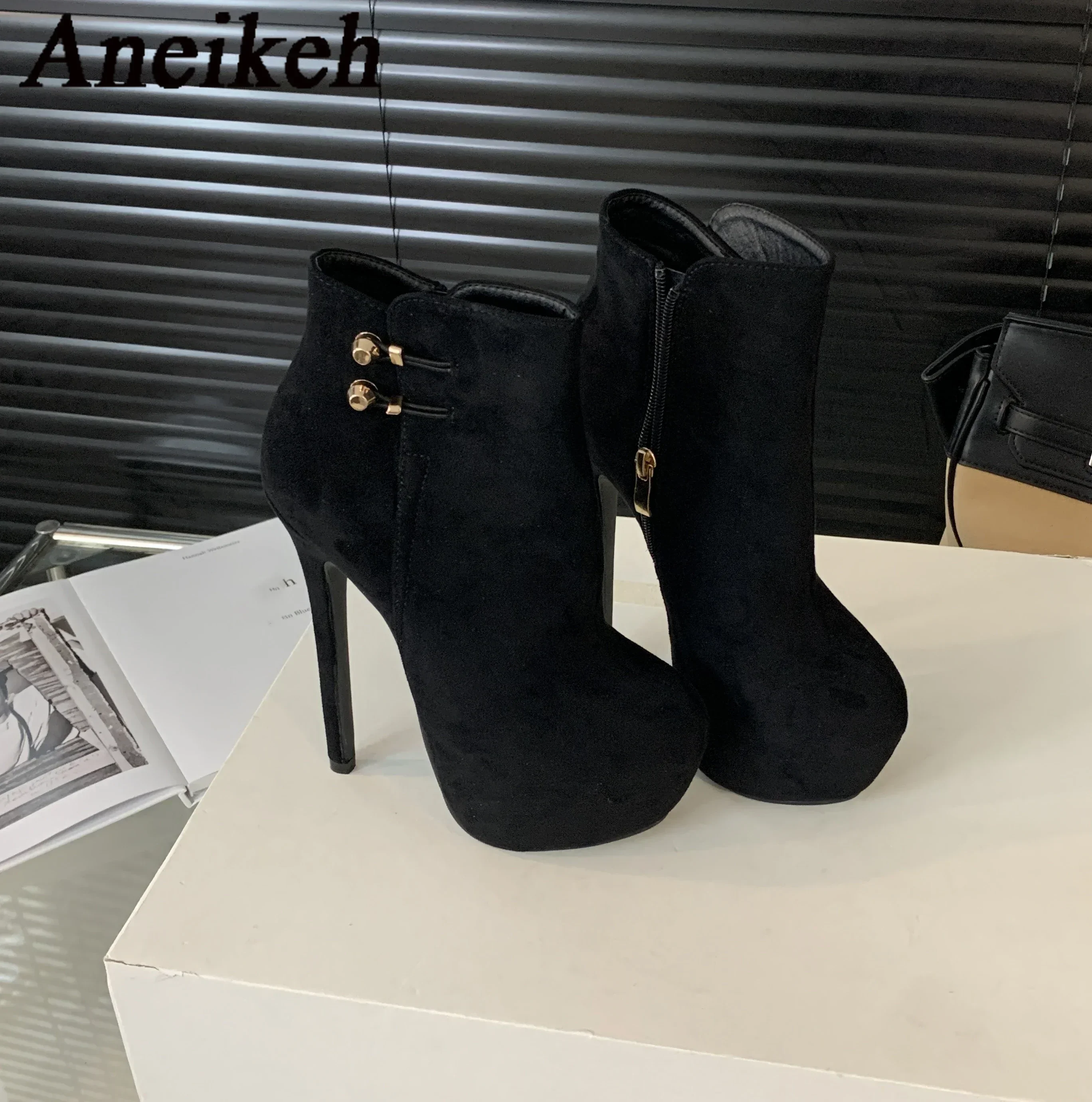 Aneikeh Platform Ankle Boots for Women Metal Decoration Round Toe Fashion 16CM High Heel Design Autumn Club Stripper Pumps Shoe