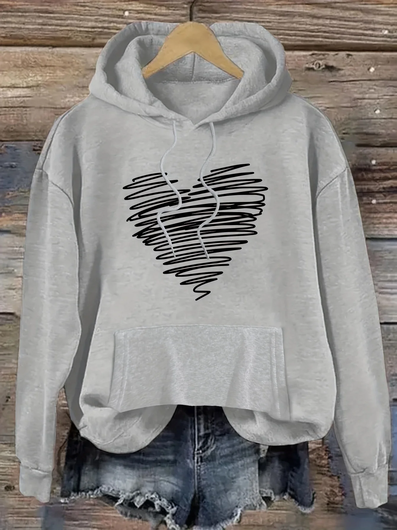 

Повседневная толстовка с капюшоном и длинными рукавами с сердечным узором и карманами, дизайн на шнурке, осенне-зимняя женская одежда, удобная и стильная