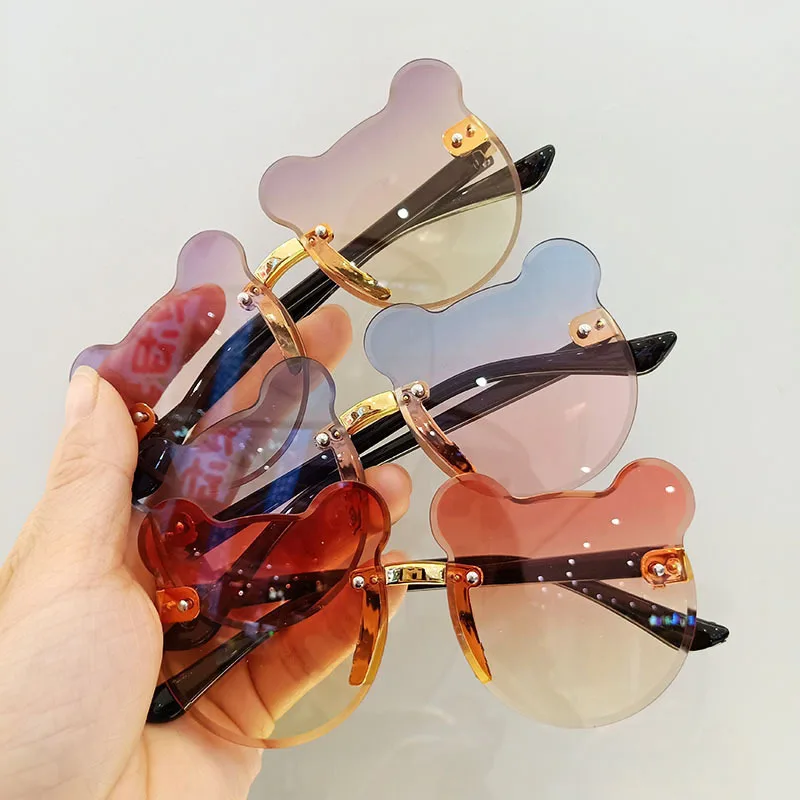 2023 New Summer Girl Boys Cute Kids Rimless Sunglasses Animal Cartoon Bear Children Baby Outdoor Sun Glasses UV400 Oculos De Sol