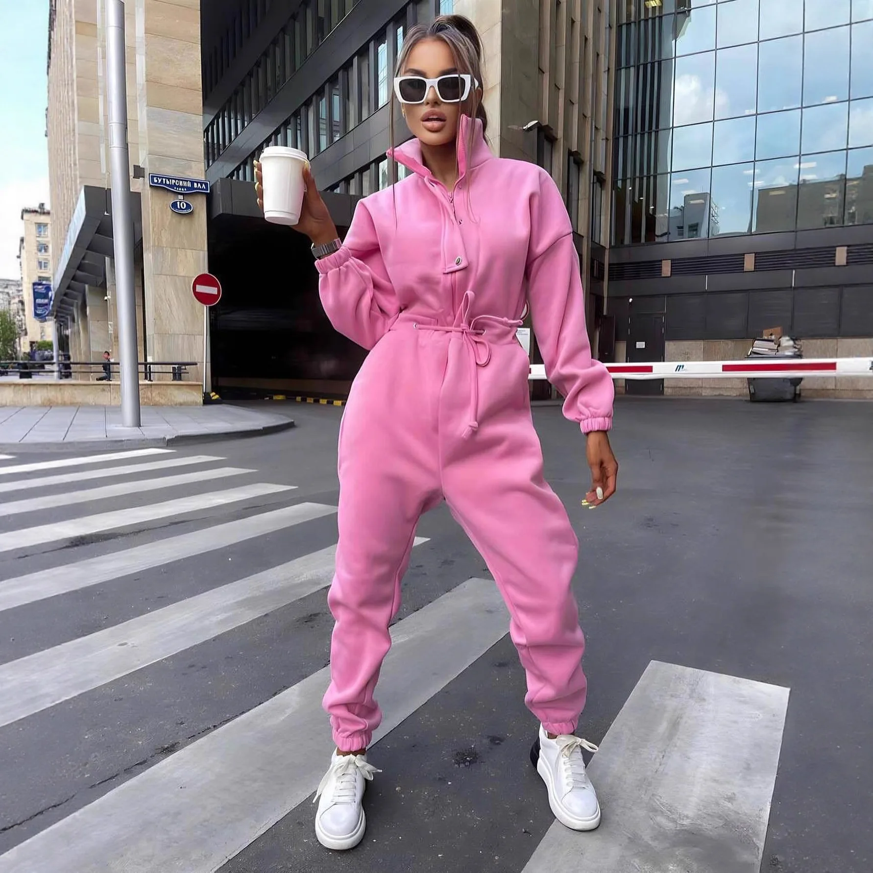 

Женский повседневный комбинезон с длинным рукавом, на пуговицах спереди, с завязками на талии, спортивный, однотонный, модный, в стиле athleisure, цельный.