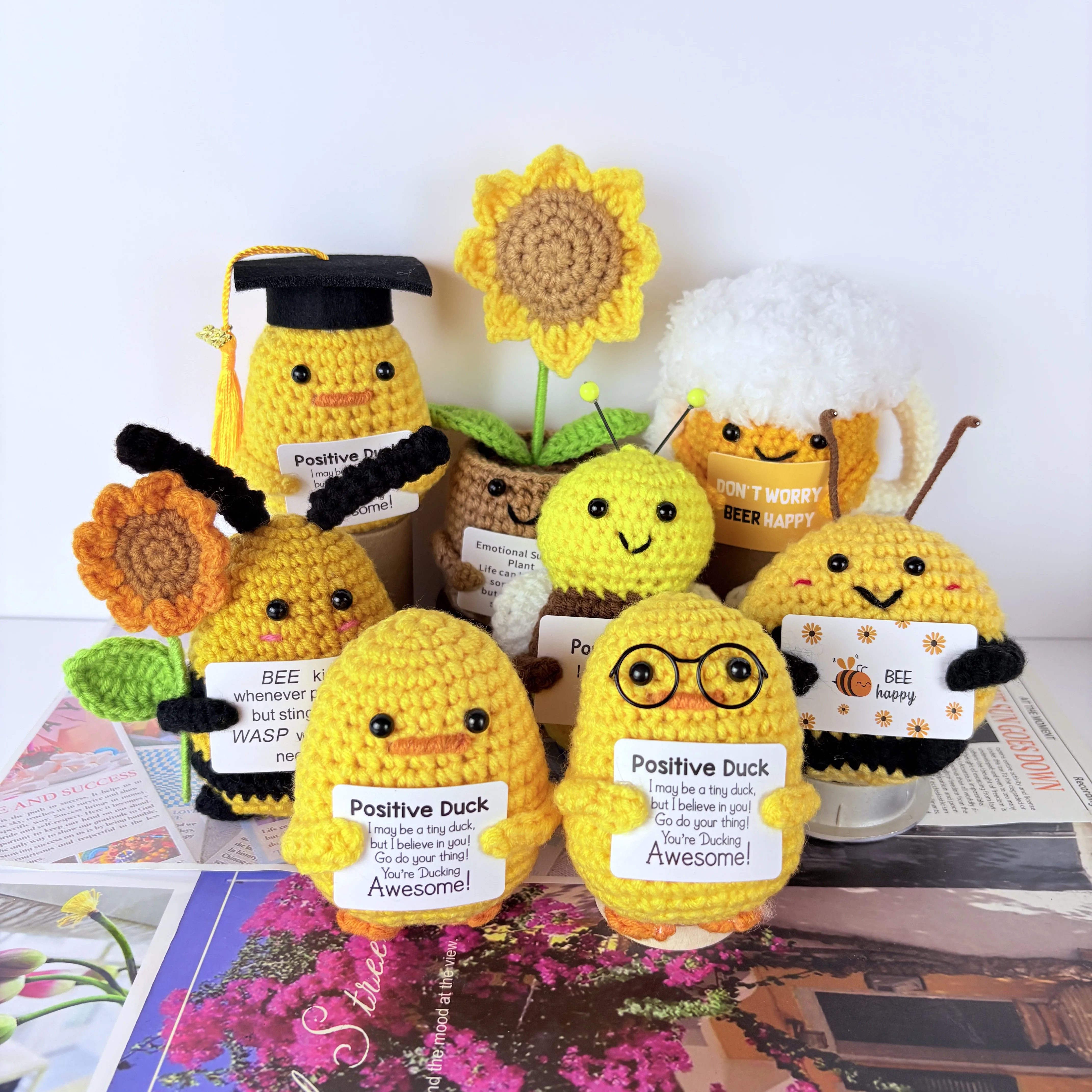 Mini Finished Crochet Bees Sunflowers Potted Emotional Support Stuffed Plants Mother Valentine Christmas Graduation Gifts