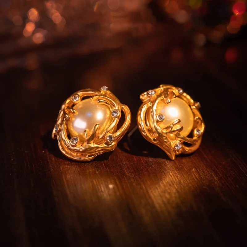 Vintage French stud earrings with gold trim and pearls for women‘s girl party gift jewlry whosale