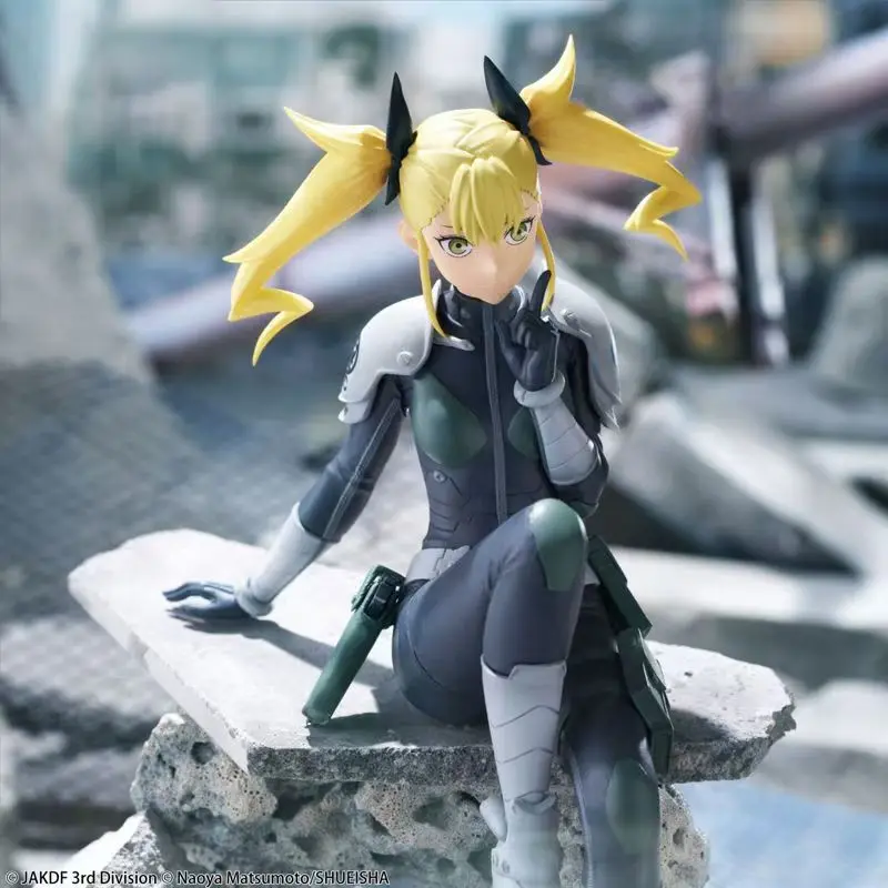 Collection figurines d'anime cheveux jaunes fille poupée PVC modèle figurines d'action jouets pour enfants cadeau décoration de noël