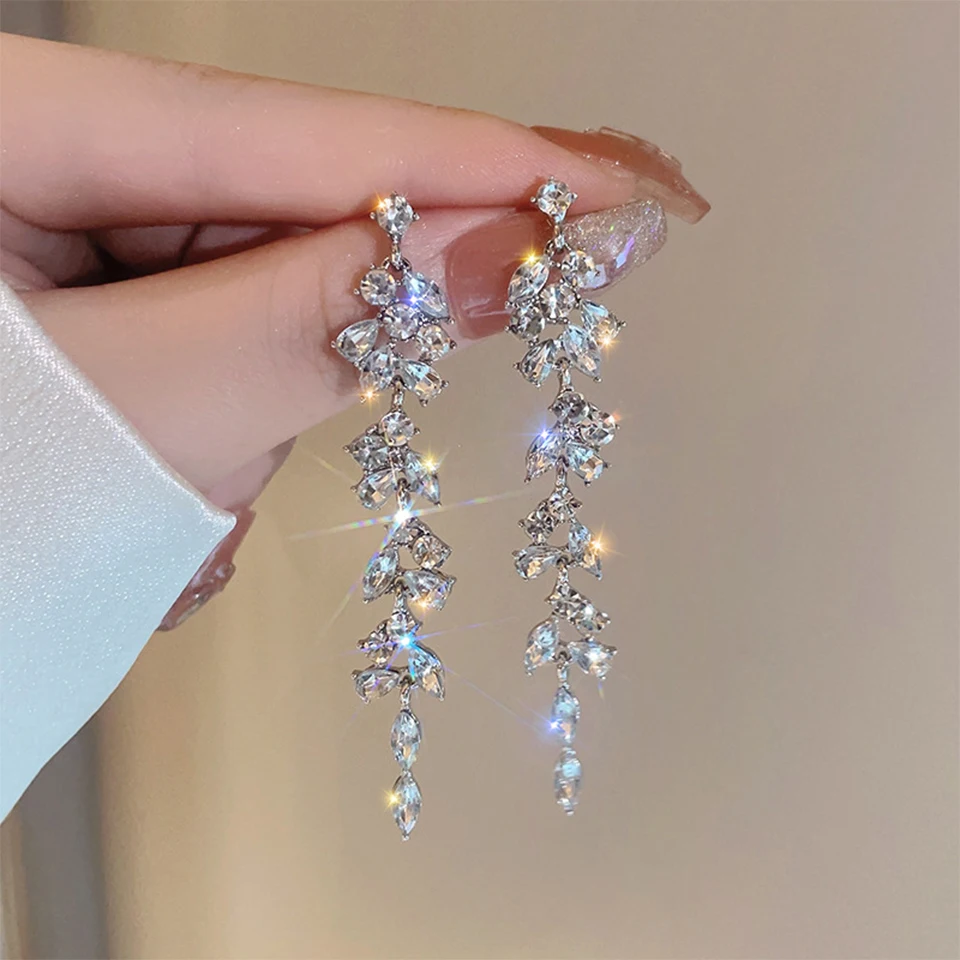 ZAKOL Elegant Sparkling Crystal Tassel Earrings for Women Geometric Hanging Drop Party Wedding Ear Jewelry