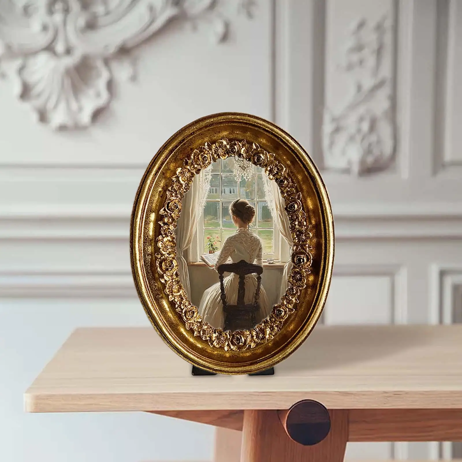 Vintage Oval Photo Frame 5.8x7.3inch Old Fashioned Handmade with Wall Hook European Styled for Housewarming Parties Accessory