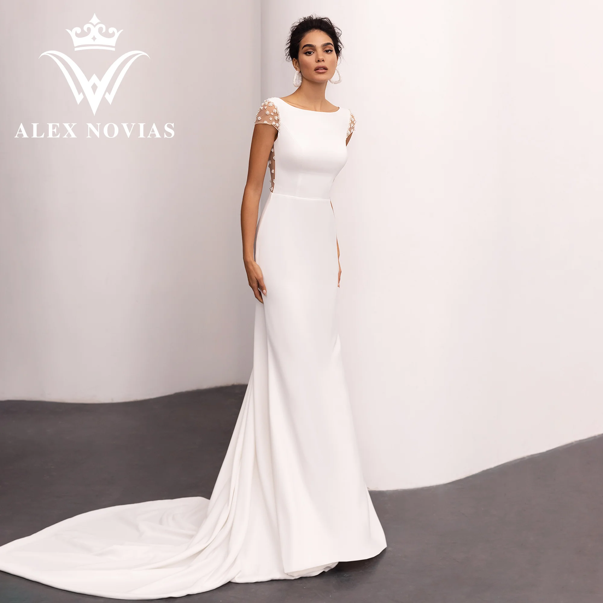 

ALEX NOVIAS Mermaid Wedding Dress 2023 SCOOP Short Sleeve Illusion Pearls Glamorous Satin Wedding Gown Vestidos Novias De Saten