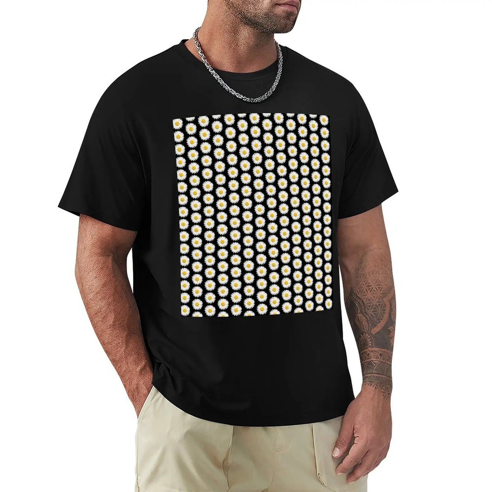 Common Daisies Isolated on A Black Background T-Shirt Casual Loose Daily Wear T-Shirt