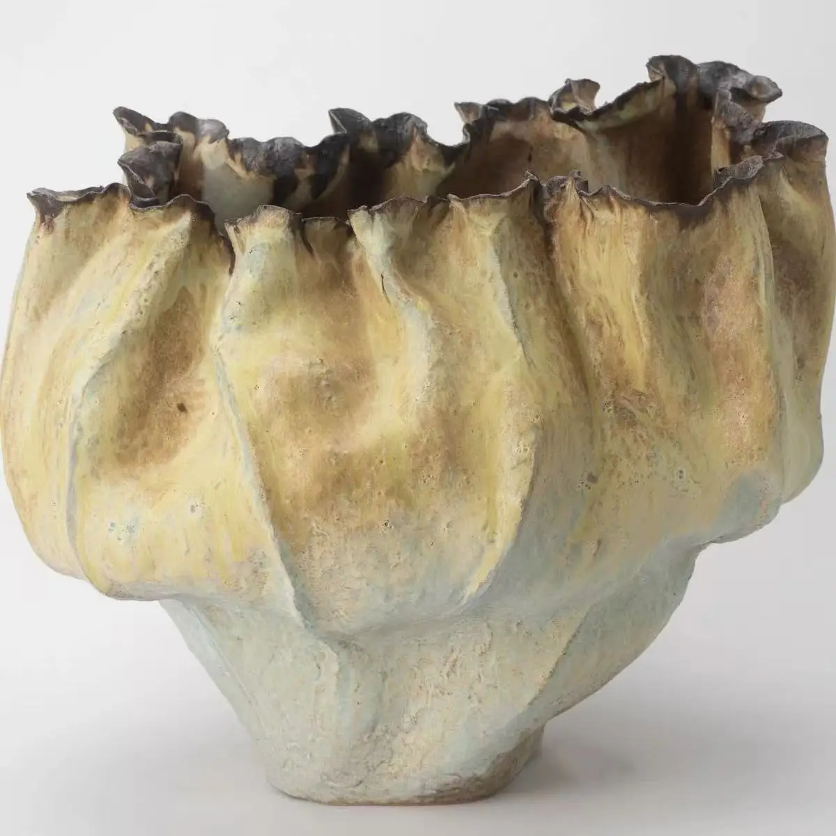 Handmade ceramic vase wabi-sabi wind B & B model room guest restaurant flower arrangement decoration