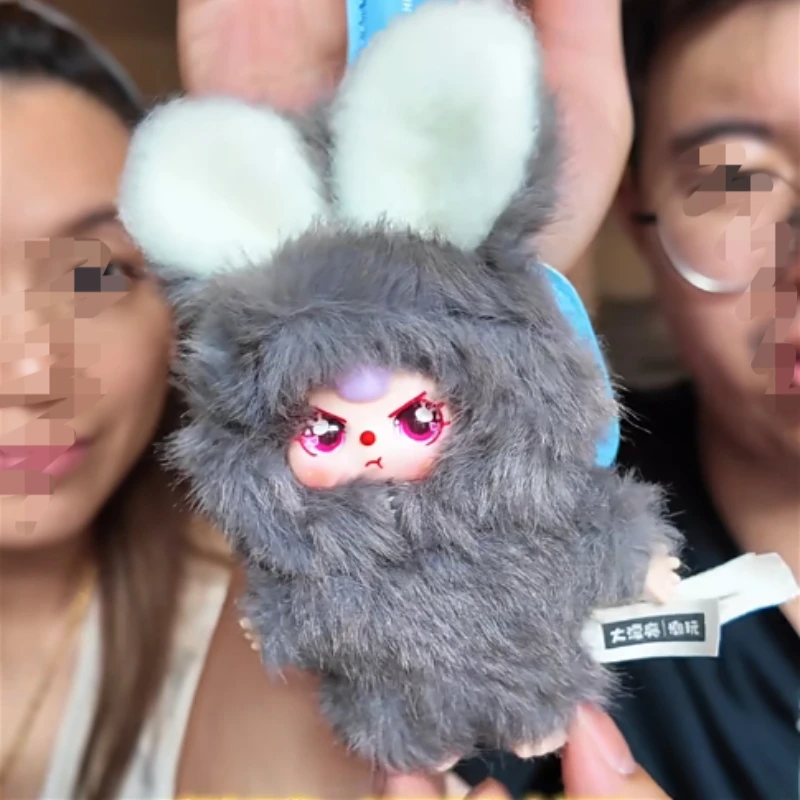 Baby Tre Super Mini Rabbit Series Scatola cieca Simpatico coniglietto Anime Figura Scatola misteriosa Borsa a sorpresa Ciondolo in peluche Bambola in vinile Giocattoli Nuovo