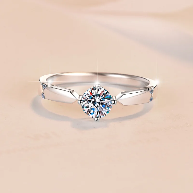 

Minimalist Women's Ring PT950 Platinum Moissanite 0.5Ct - Timeless versatile, 0.5ct delicate, fits daily & commute
