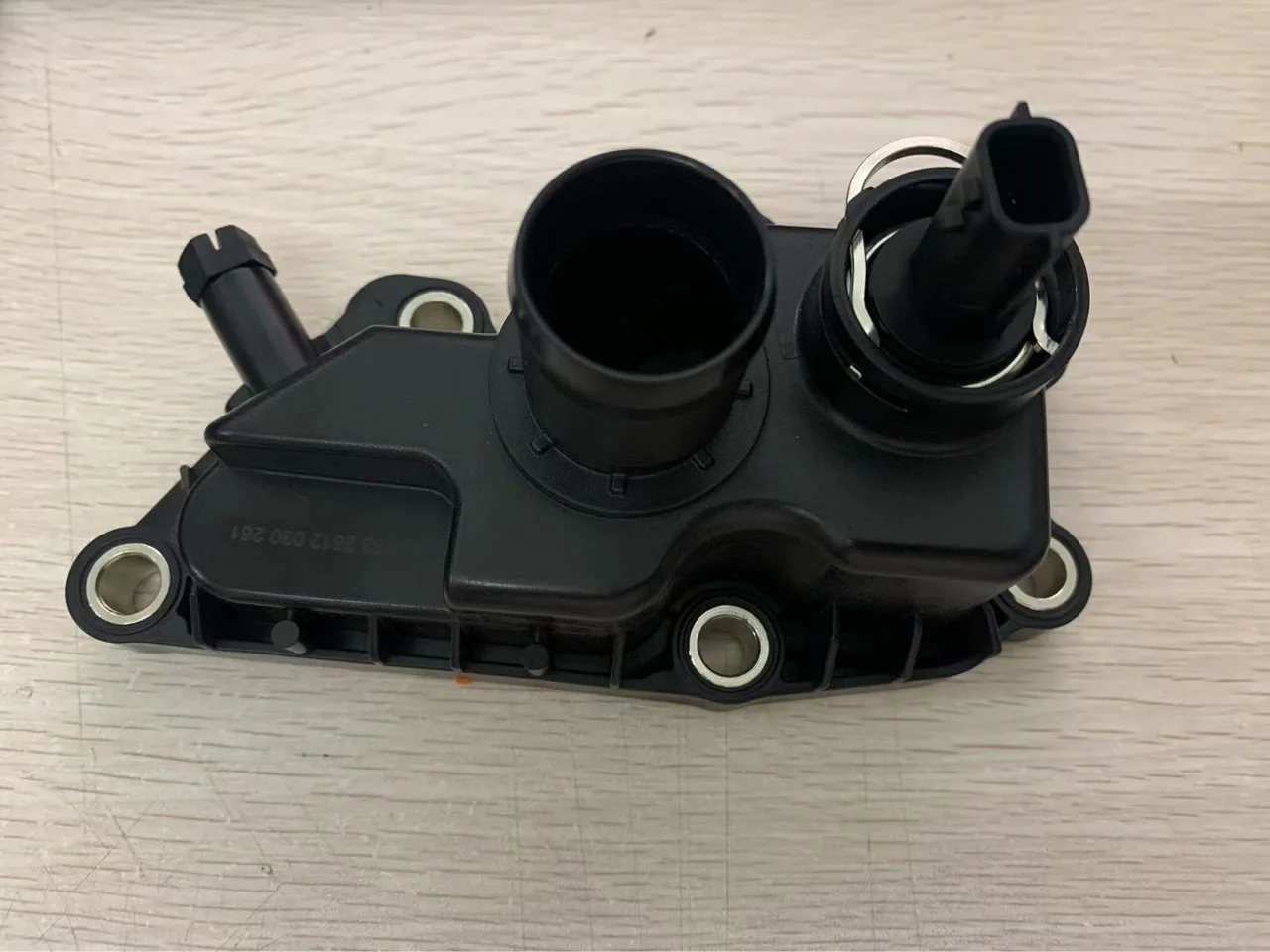 

For Mercedes Benz Smart453 Distributor Housing Thermostat Housing 1.0 Displacement 1pcs 2812030261