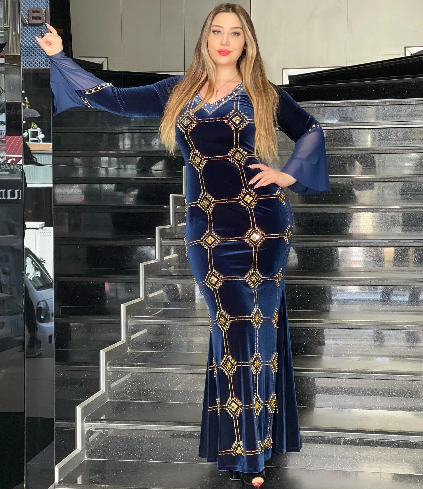 Muslim Euramerican Africa Beautiful Women\'s Dress Noble Temperament Dress Fashionable Diamond Robe Eid Dress For Women Kaftan