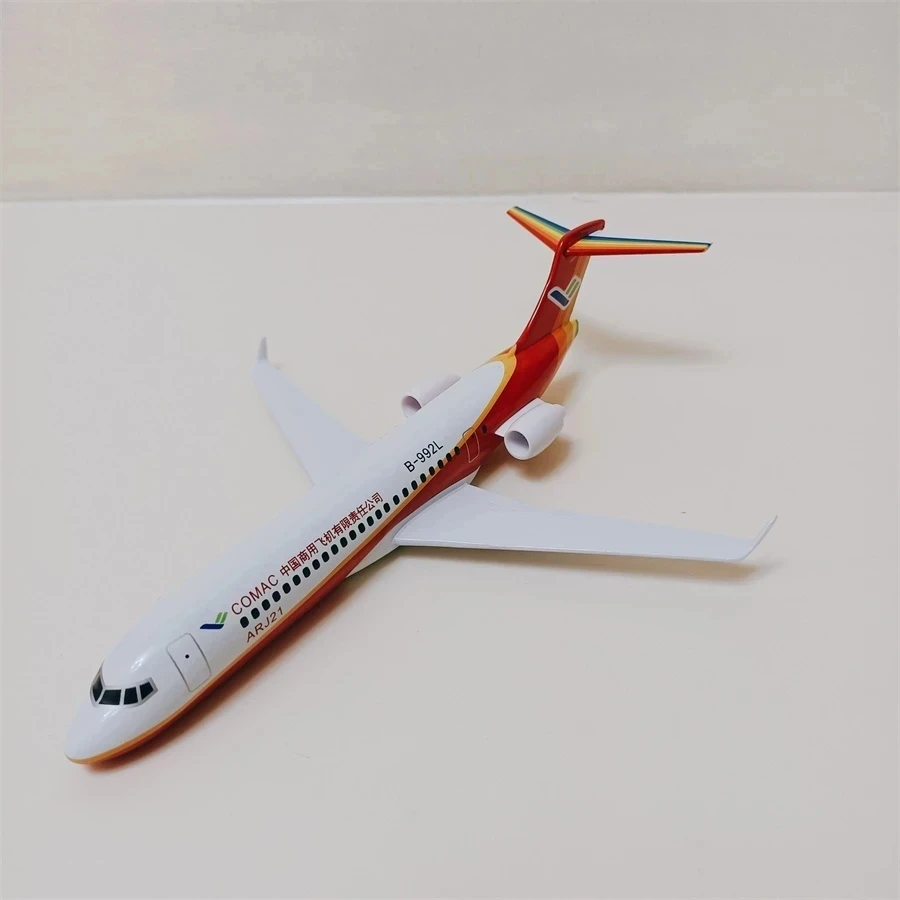 20cm Air China COMAC Airlines ARJ ARJ21 B-992L Airways Diecast Airplane Model Solid Alloy Metal Air Plane Model Aircraft Toys